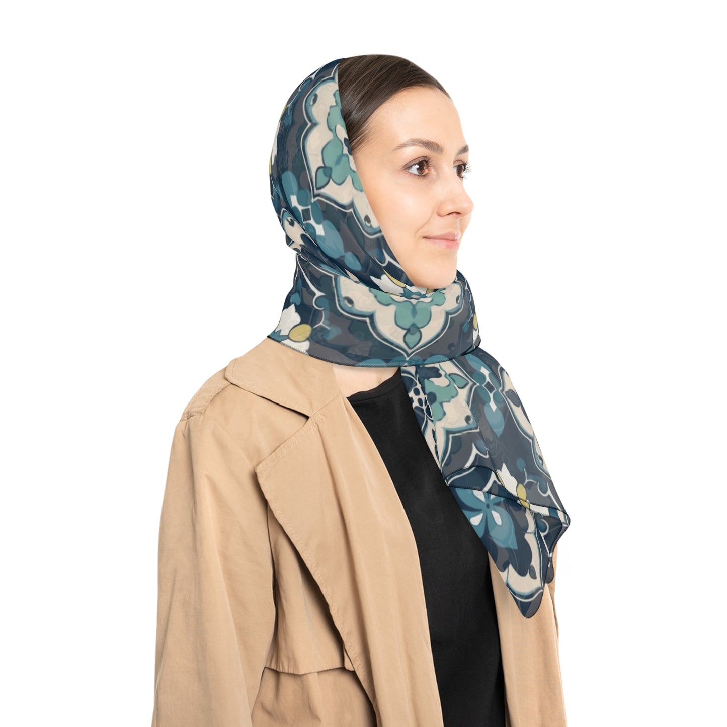 Quatrefoil Print Scarf